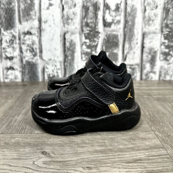 NIKE Air Jordan 11 CMFT Low Shoes Sneakers CZ0906-007 Infant Toddler Size 6C - Picture 6 of 8